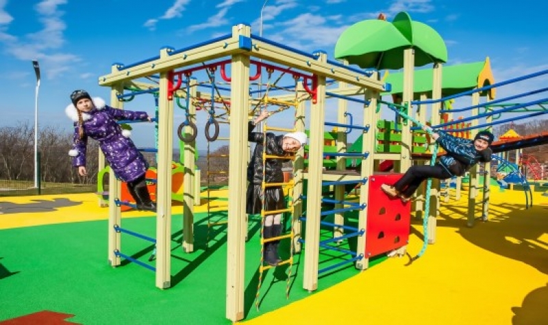  Уличная детская спортивная площадка будет построена в Молодёжном